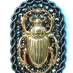 GASOLINE GLAMOUR Jewelry - RANSOM RHINESTONE GOLD XL SCARAB NECKLACE SAMPLE GASOLINE GLAMOUR Jewelry - RANSOM RHINESTONE GOLD XL SCARAB NECKLACE SAMPLE